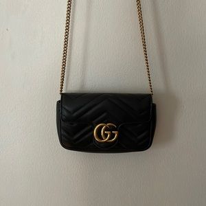 Gucci super mini marmont with gold strap